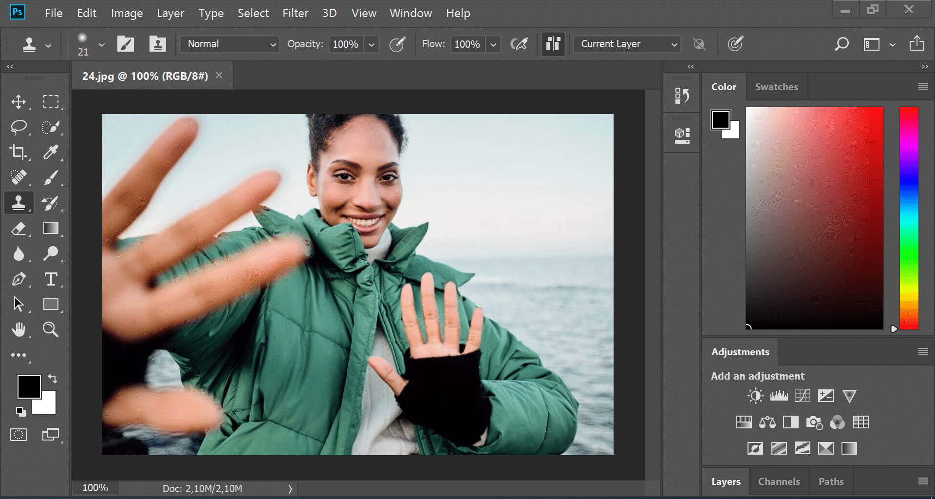 photoshop remove watermark from photo