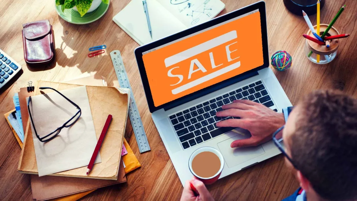 Online Business Development under Fraud